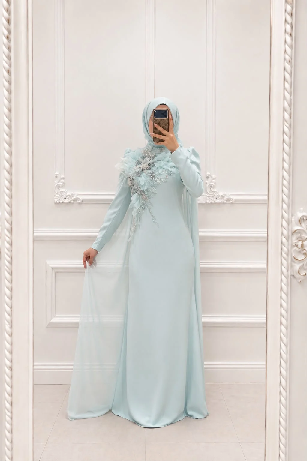 4616 Abiye Mint
